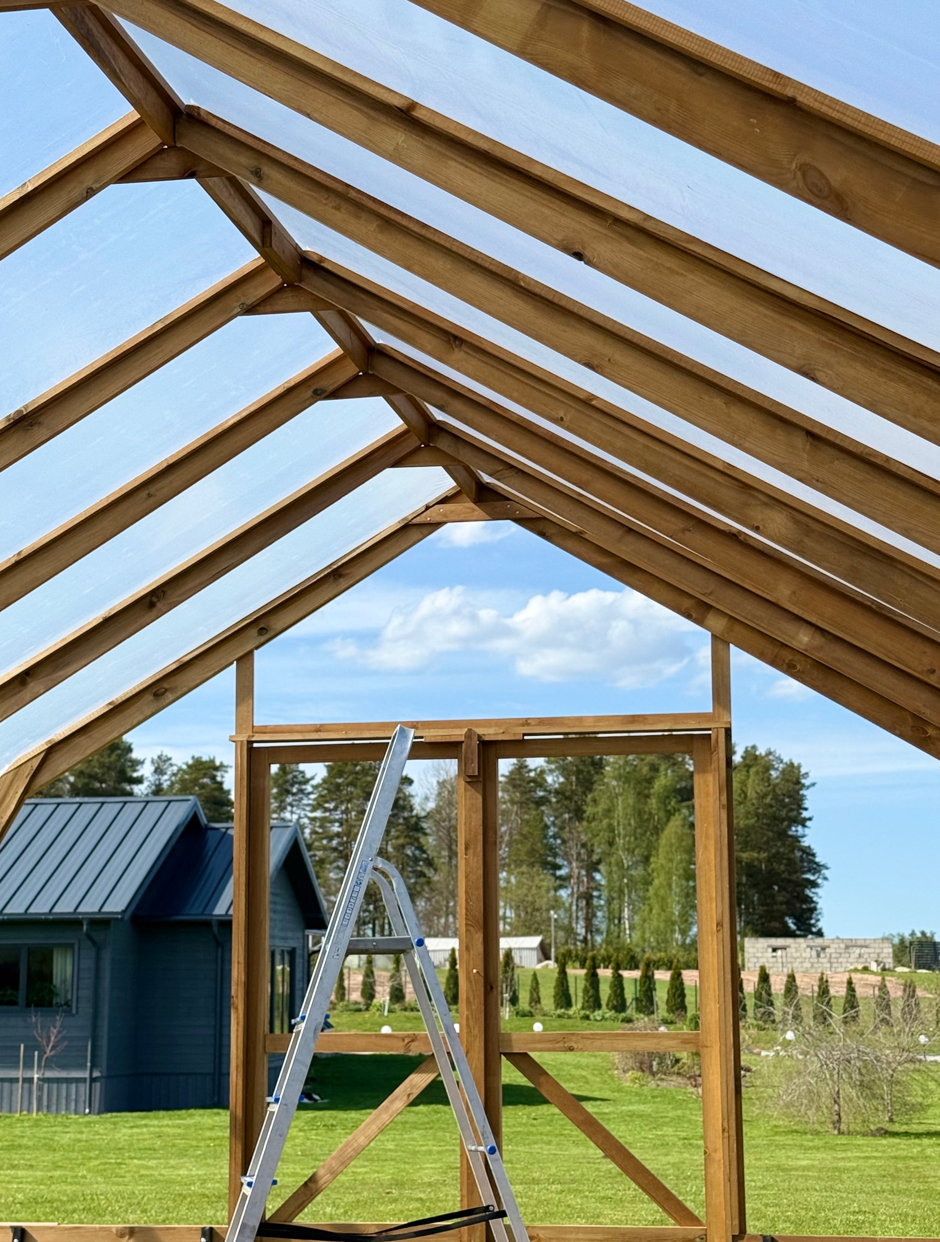 Classic Wood greenhouse 3M