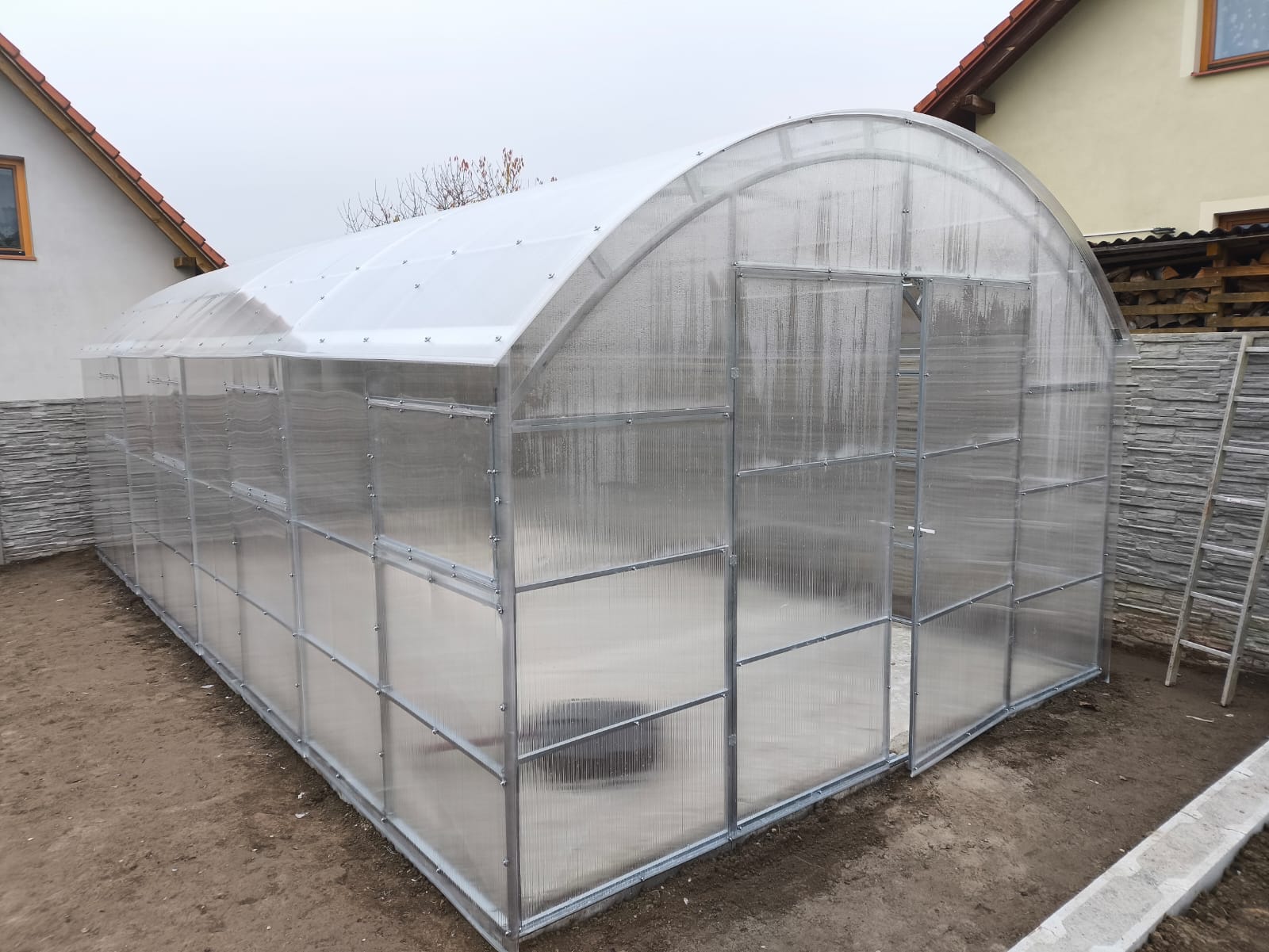 Greenhouse Gardener Wide 4M